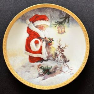 Hamilton Collector’s Plate - Santa’s Littlest Reindeer - Artist Lisi 1993